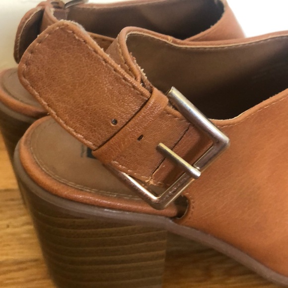 Brown, faux leather chunky open toed heels - Picture 5 of 5